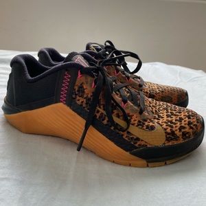 Nike Womens Metcon 6 Size 5